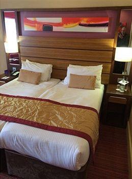 The Bull Inn Lodges Тентерден Экстерьер фото